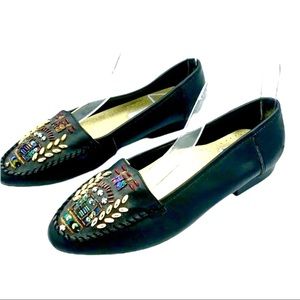 G Wiz hand beaded w/ sequins & rhinestone vamp round toe slip on leather loafer